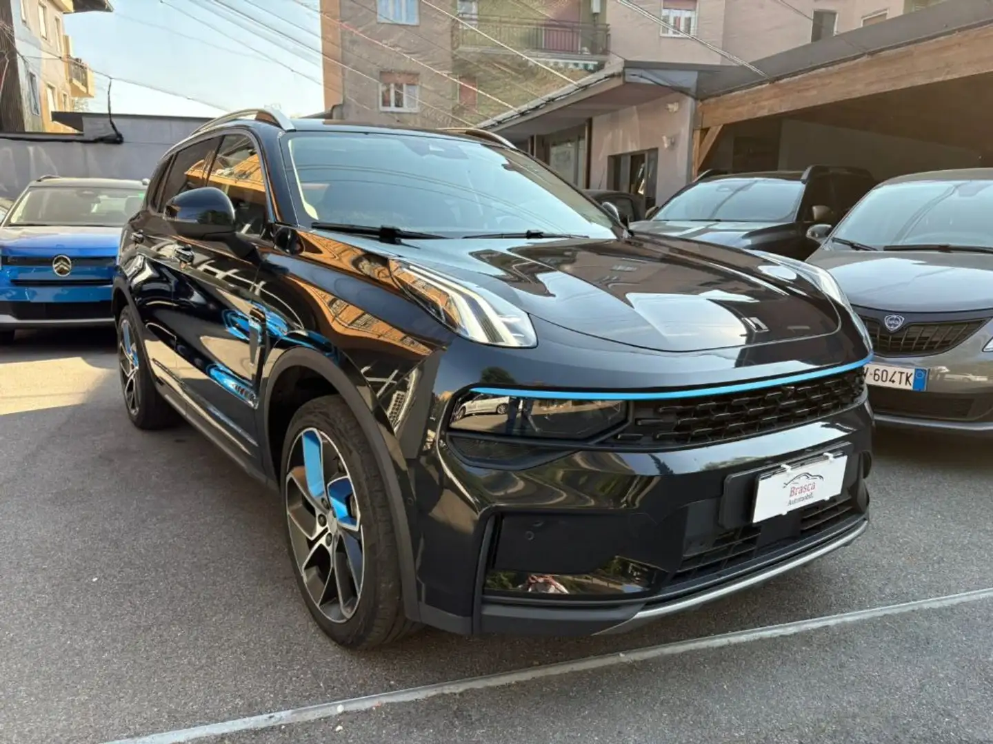 Lynk & Co 01 PHEV *PREZZO PROMO* Schwarz - 1