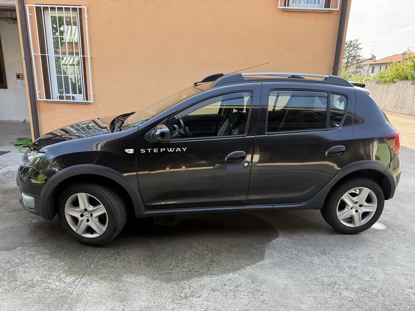 Dacia Sandero Stepway 0.9 tce (prestige) s&s 90cv E6 - 1