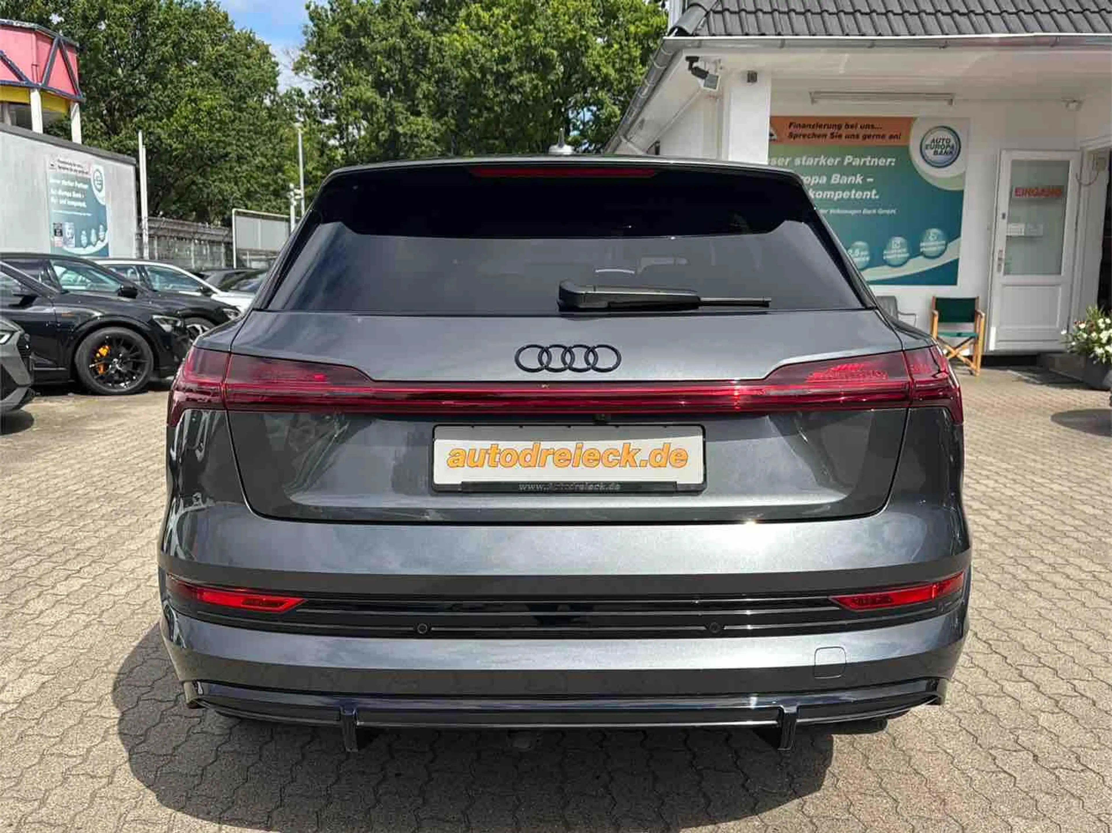 Audi e-tron 55 2x S line ACC AHK BLACK MATRIX B&O 20Z — photo 8