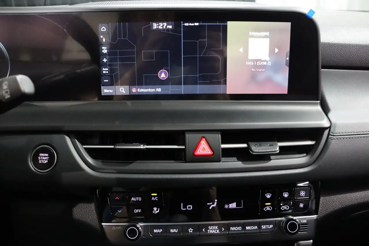 Kia Seltos снимка Kia Seltos