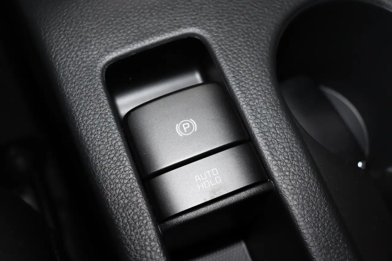 Kia Seltos снимка Kia Seltos