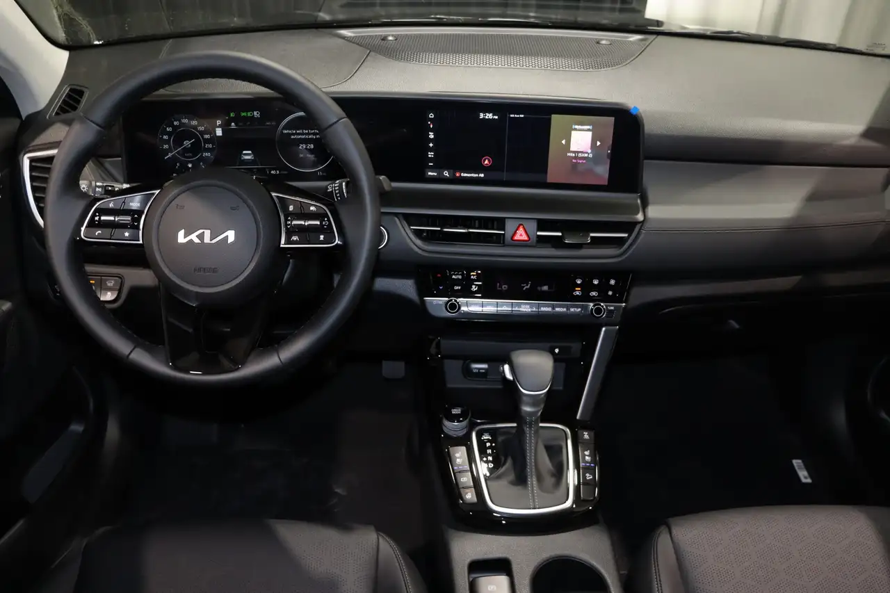 Kia Seltos снимка Kia Seltos
