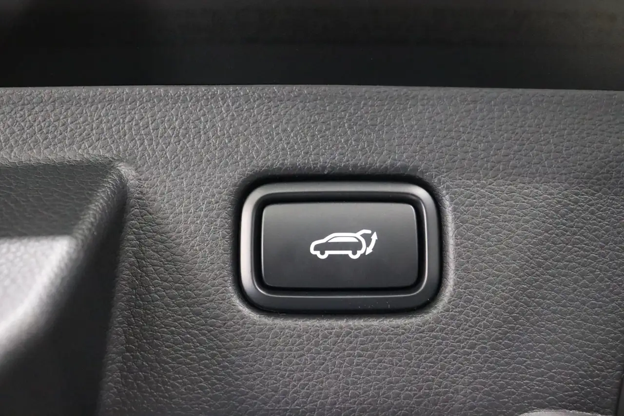 Kia Seltos снимка Kia Seltos