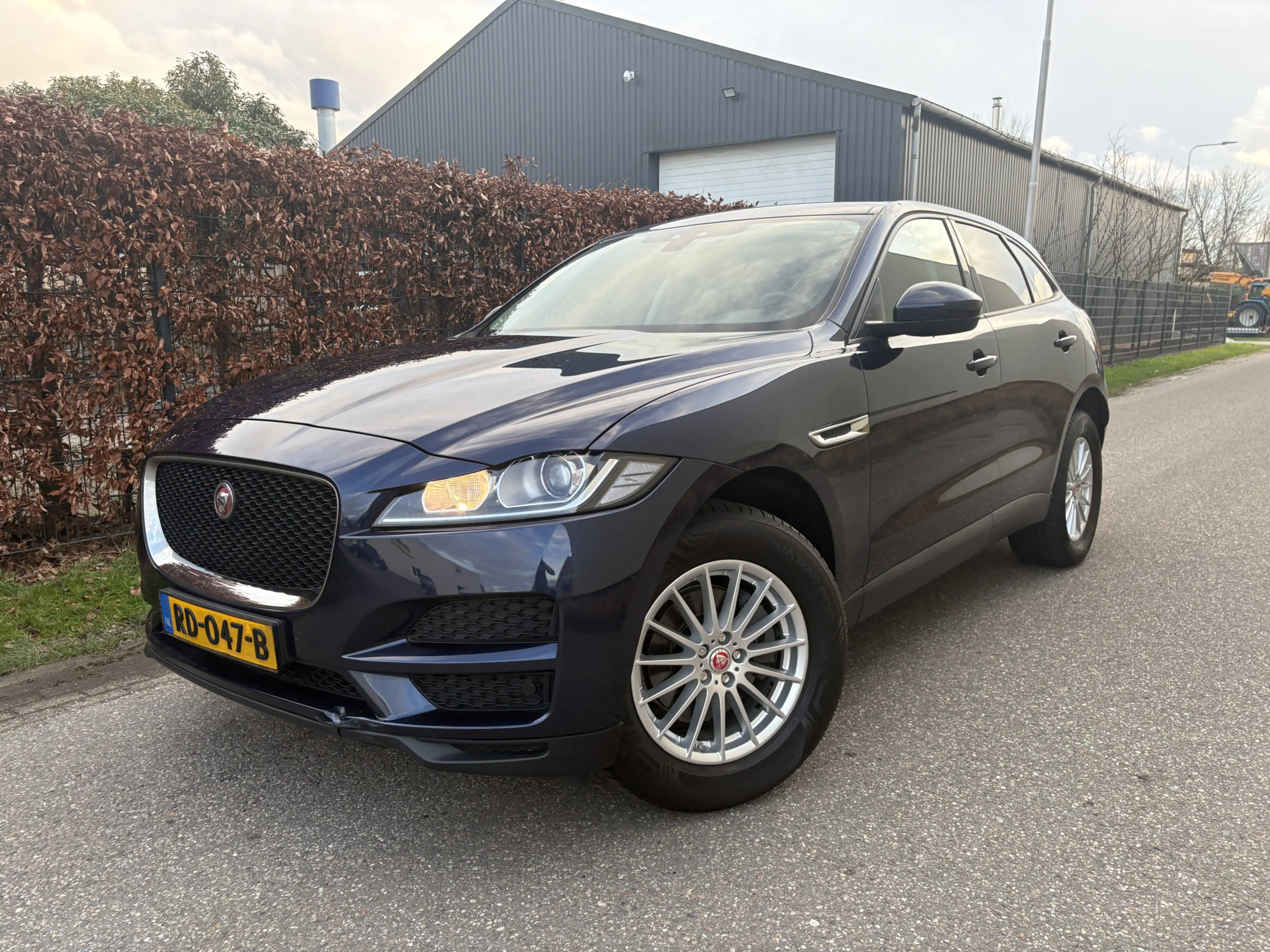 Jaguar F-Pace 2.0 Prestige 20d / AUTOMAAT / NAVI / CRUISE