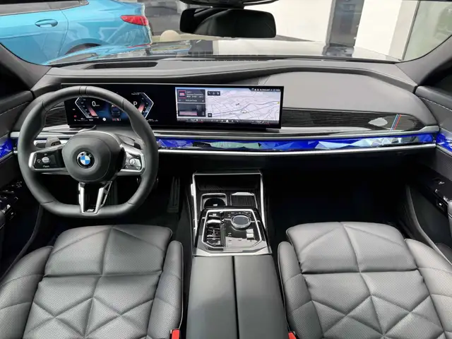 BMW M view 9