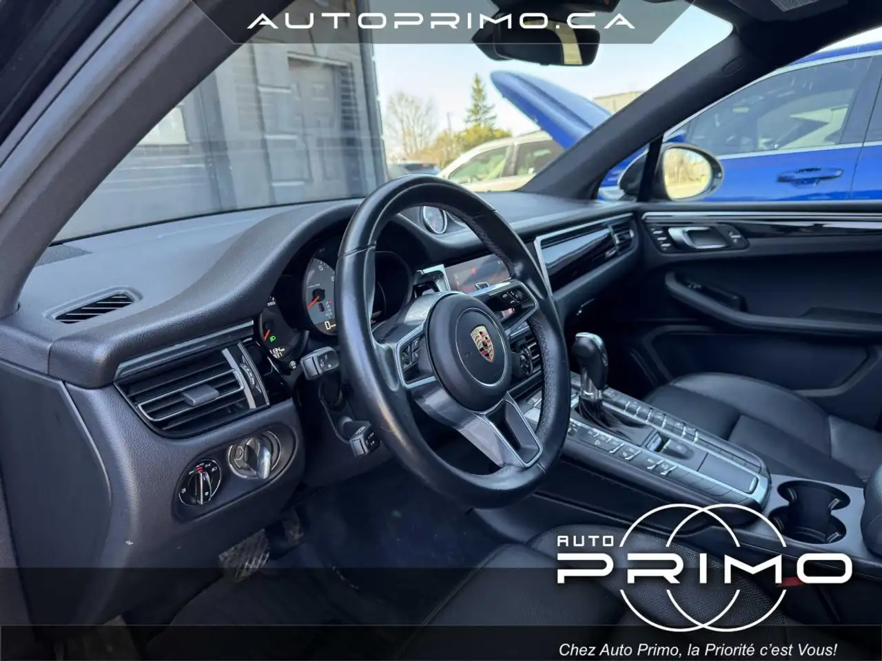 Porsche Macan снимка Porsche Macan
