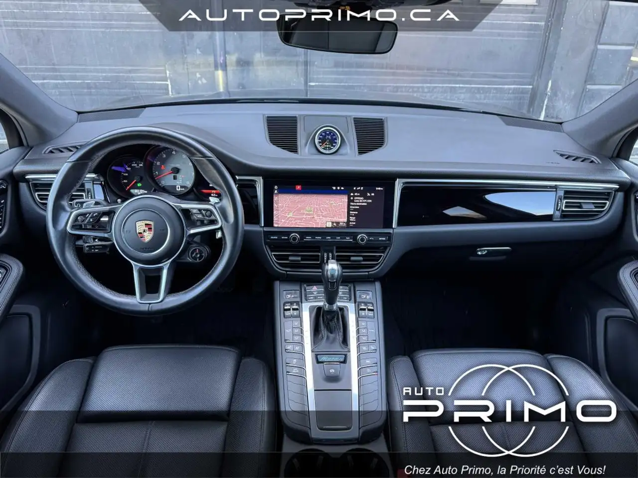 Porsche Macan снимка Porsche Macan