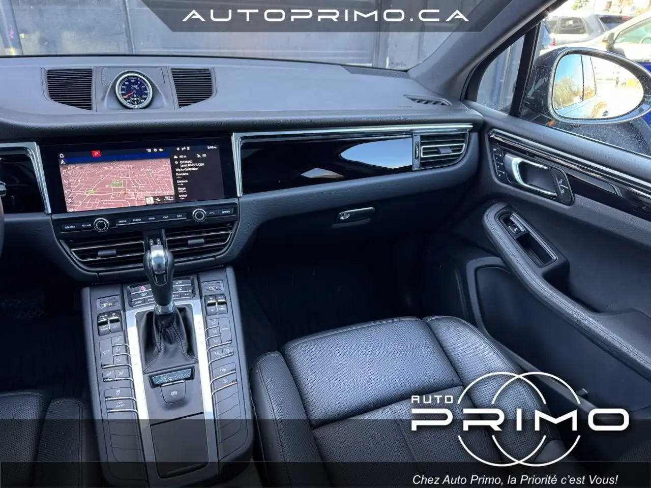 Porsche Macan снимка Porsche Macan