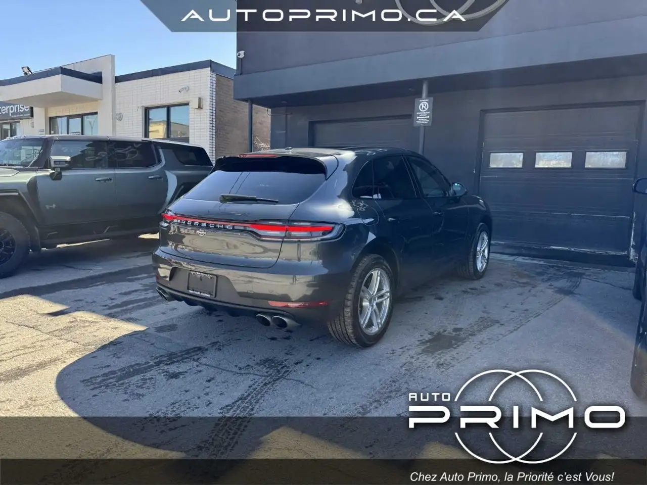 Porsche Macan снимка Porsche Macan