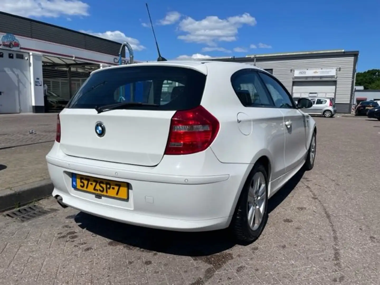 BMW 118 118 118i High Executive Wit - 2
