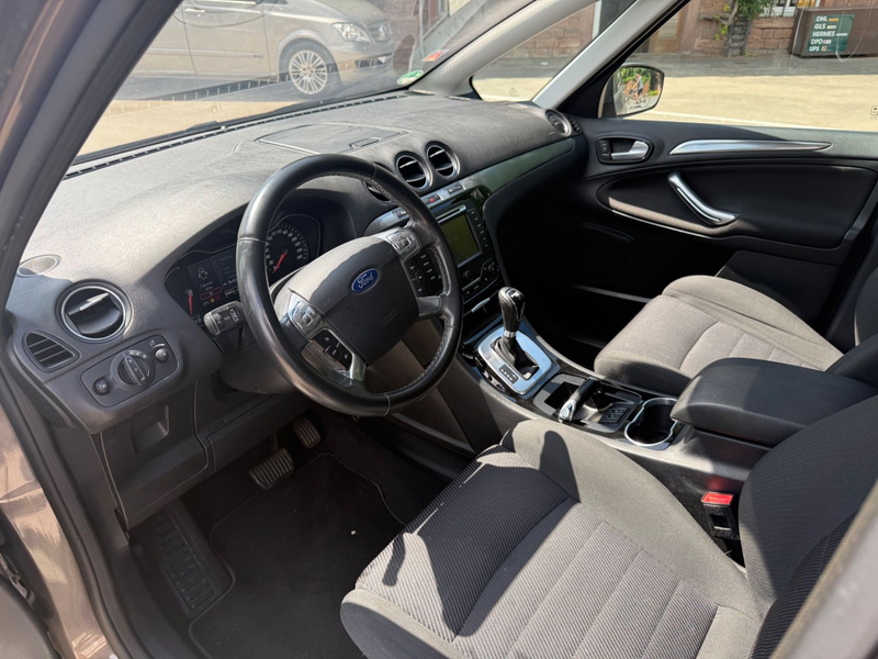 Ford S-Max S-MAX 2.0 Titanium/Automatik/Navi/Panorama/AHK — photo 10