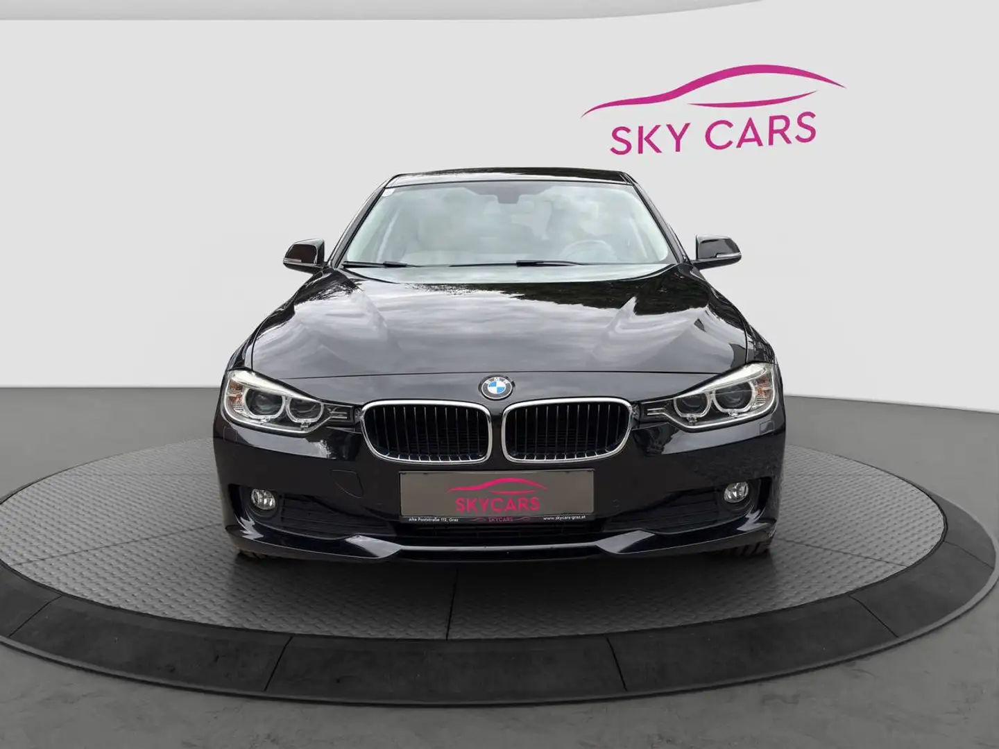 BMW 318 318d Limousine | AUTOMATIK | NAVI PROFESSIONAL | BI-XENON | PDC | SHZ | KLIMAAUTOMATIK | TEMPOMAT | 128.000 km | EURO 5 Schwarz - 2