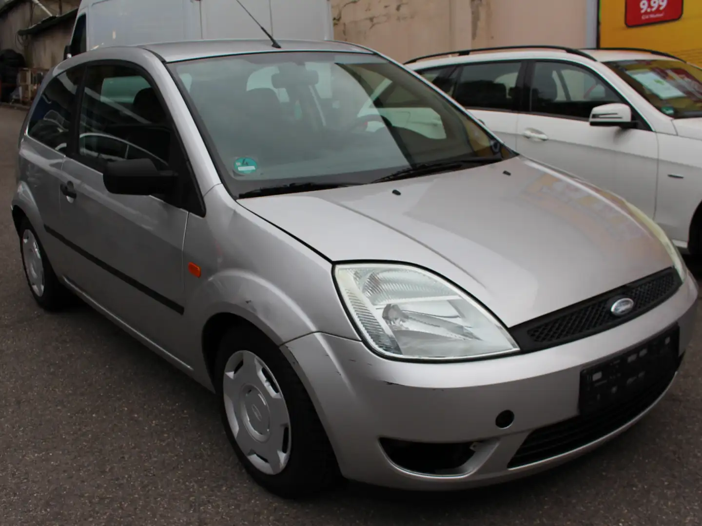 Ford Fiesta Viva X - 1