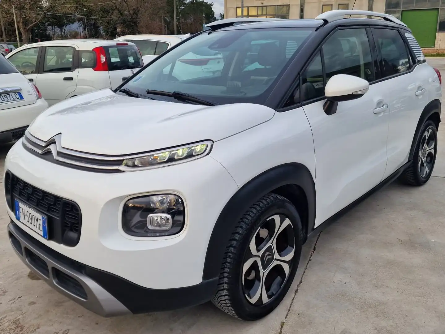 Citroen C3 C3 Aircross 1.2 puretech Shine UNICA PROPRIETARIA Weiß - 1
