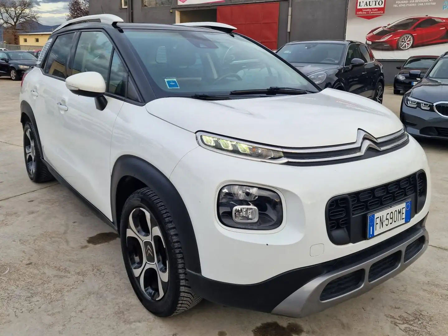 Citroen C3 C3 Aircross 1.2 puretech Shine UNICA PROPRIETARIA Weiß - 2