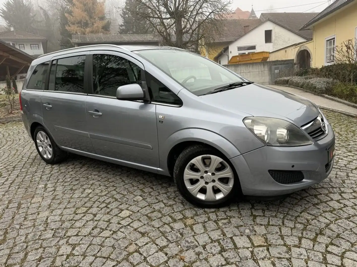 Opel Zafira Edition 111 Jahre KLILA 7-SITZER Silber - 2
