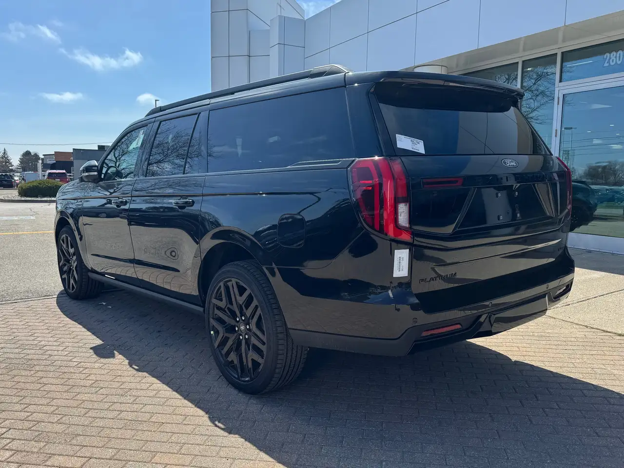 Ford Expedition снимка Ford Expedition