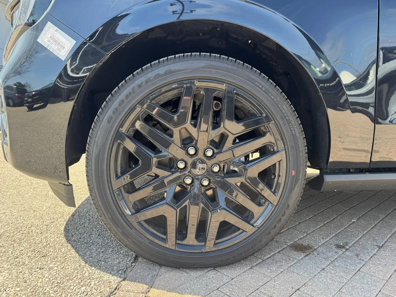Ford Expedition снимка Ford Expedition