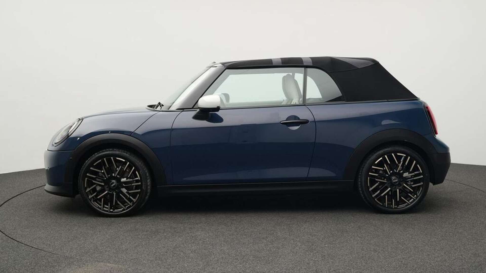 Mini Cabrio Favoured Cooper S -  - Joinsteer - #2