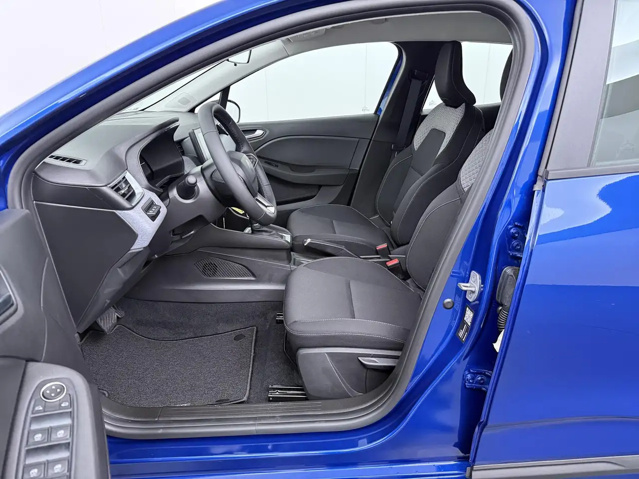 Renault Clio 2026 — фото 13