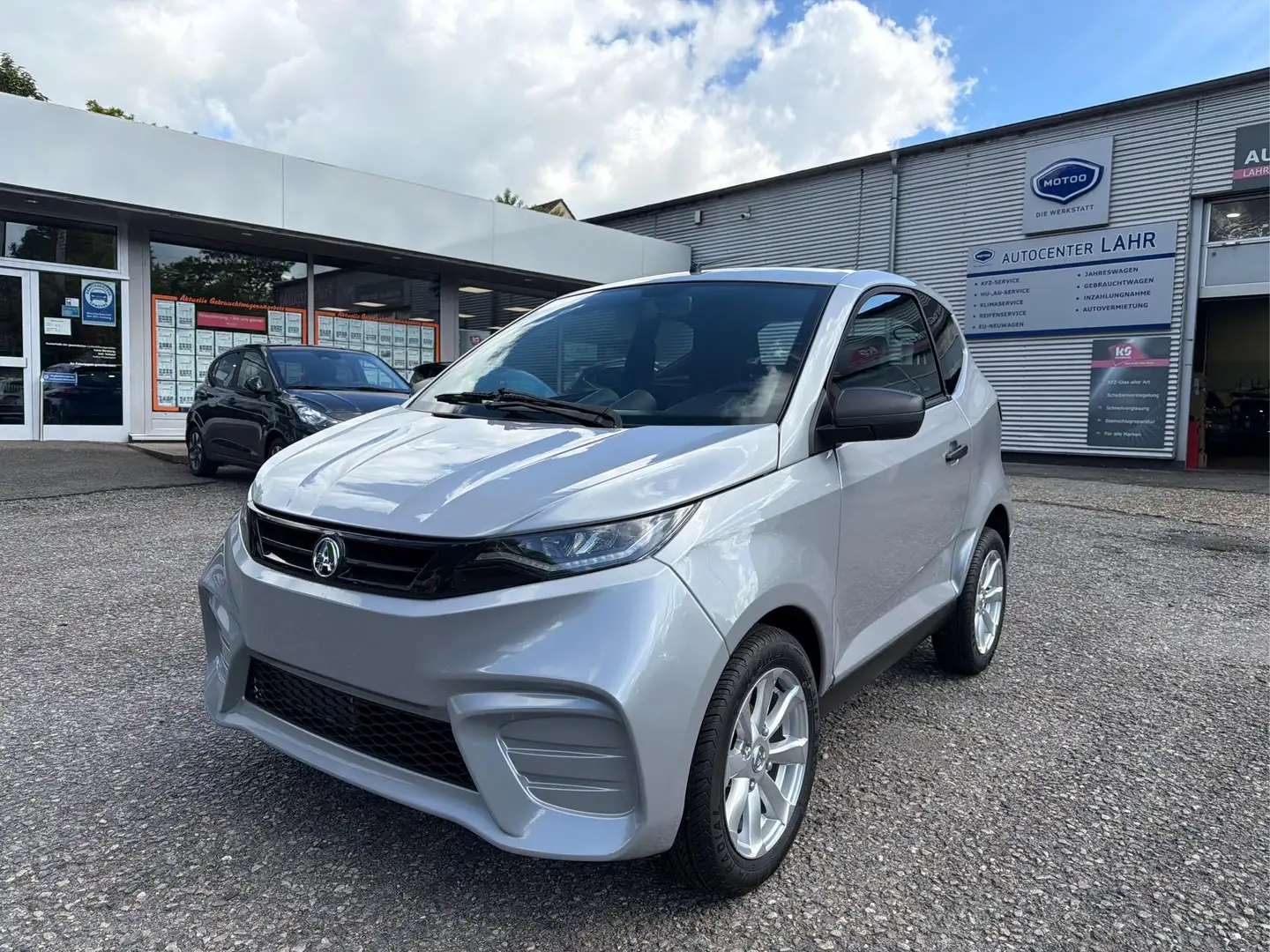 Aixam Sonstige Auto fahren ab 15 Jahren 6 kW (8 PS), Automatik... Silber - 1