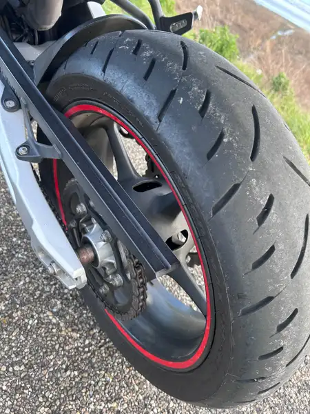 Yamaha MT-03 - foto 8