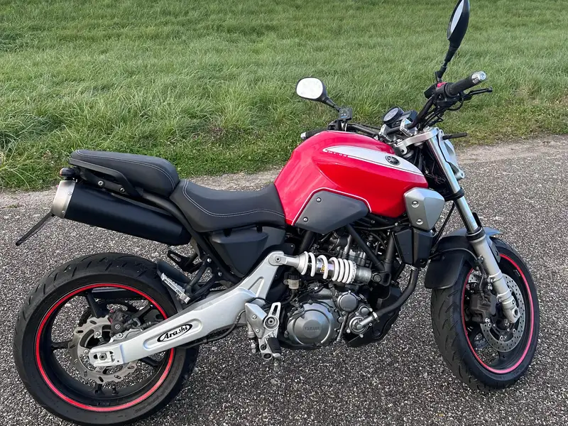 Yamaha MT-03 - foto 4