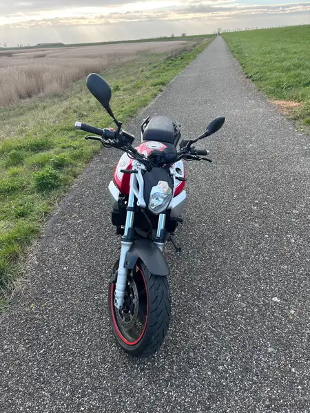 Yamaha MT-03 - foto 5