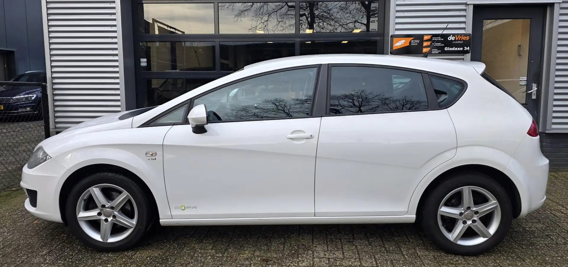 SEAT Leon 1.2 TSI Ecomotive Reference **CLIMA-COPA-CRUISECTR Wit - 2