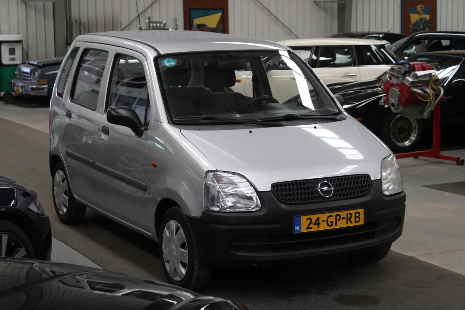 Opel Agila 1.0-12V NAP, Stuurbekrachtiging Grijs - 2