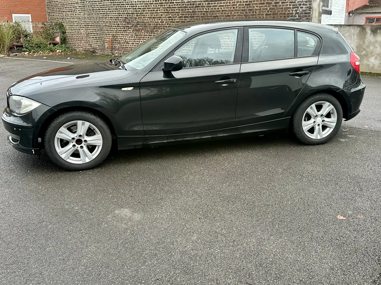 BMW 118 D.  boîte automatique - 2