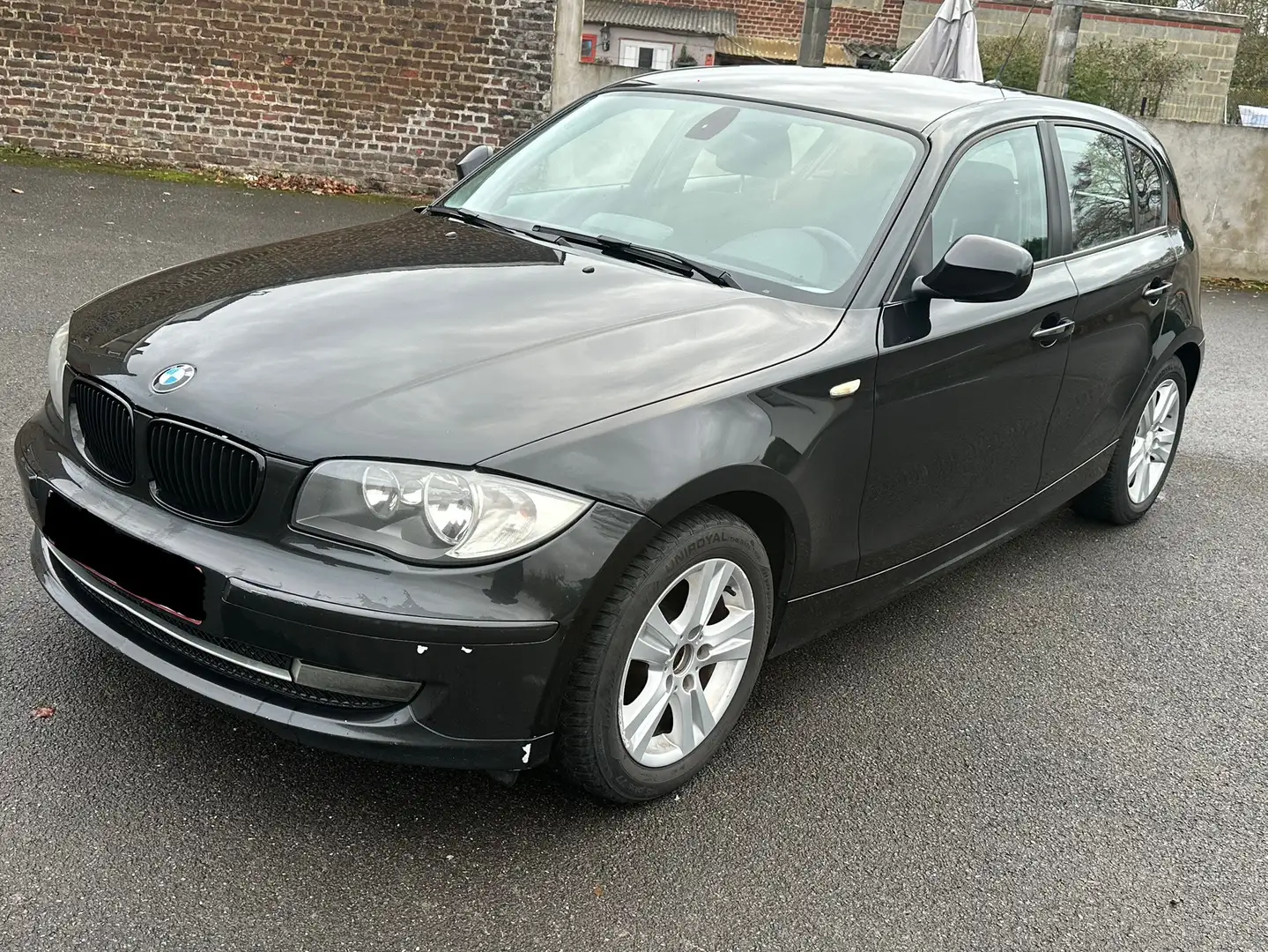 BMW 118 D.  boîte automatique - 1