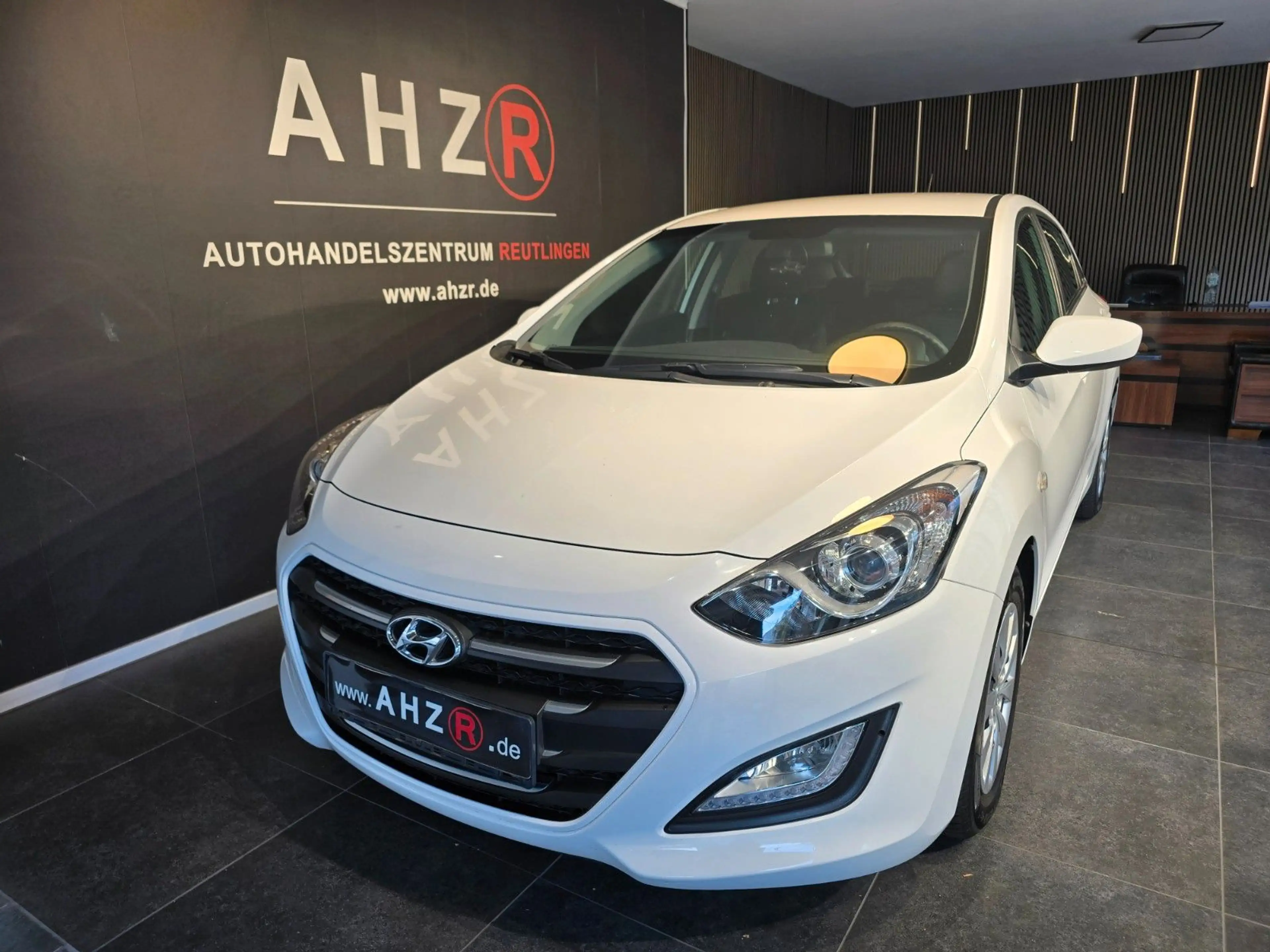 Hyundai i30 blue Classic*TUV&SERVICE NEU