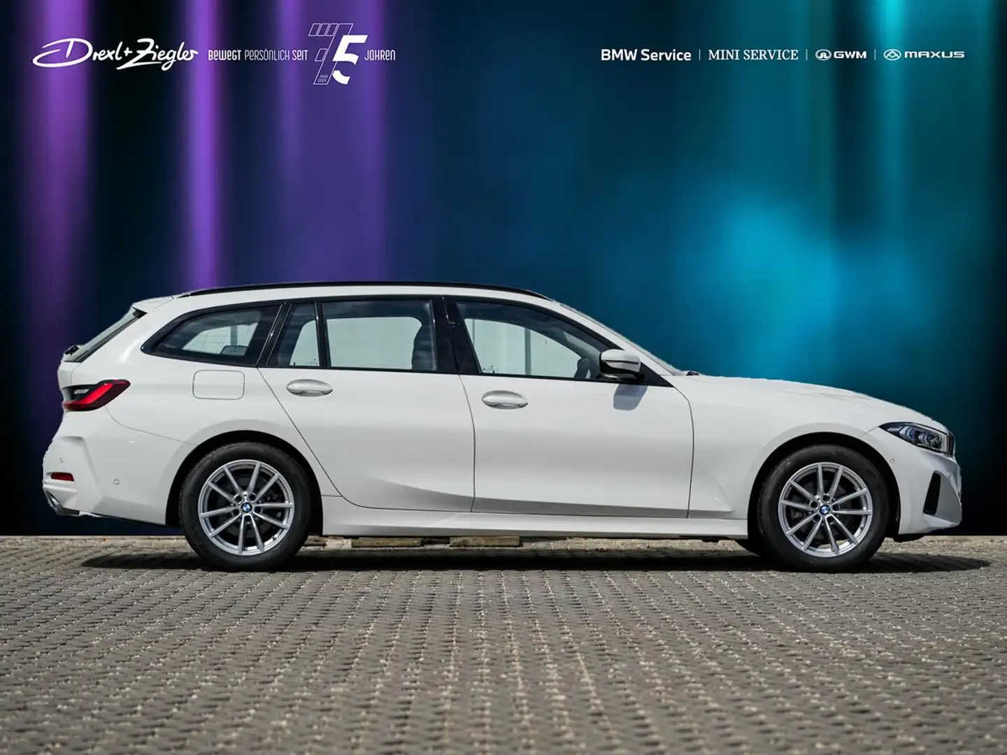 BMW 320 d xDrive Touring HeadUp LiveCoProf KoZg 360° Wit - 2
