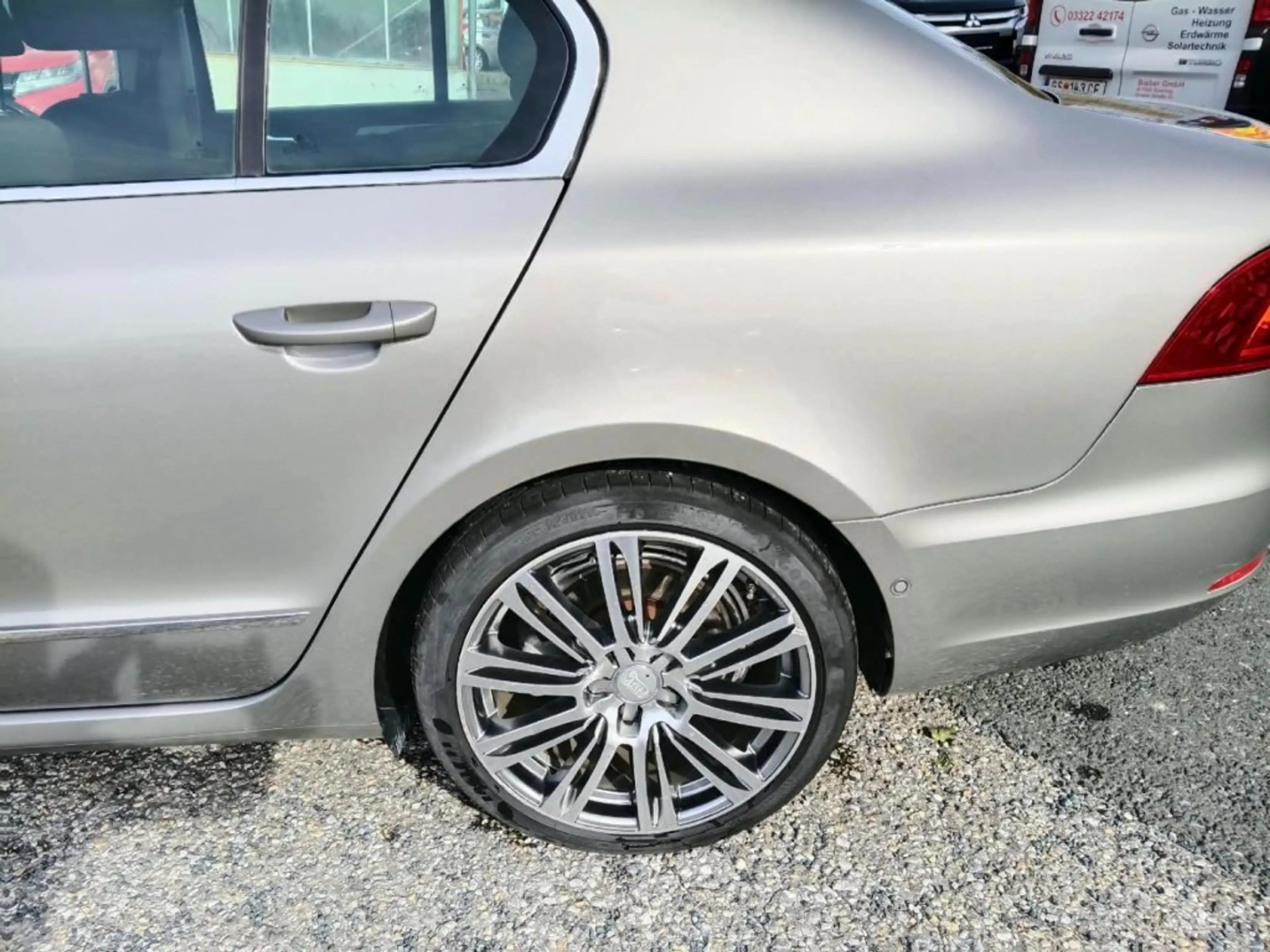 Skoda Superb Elegance Automatik — photo 9