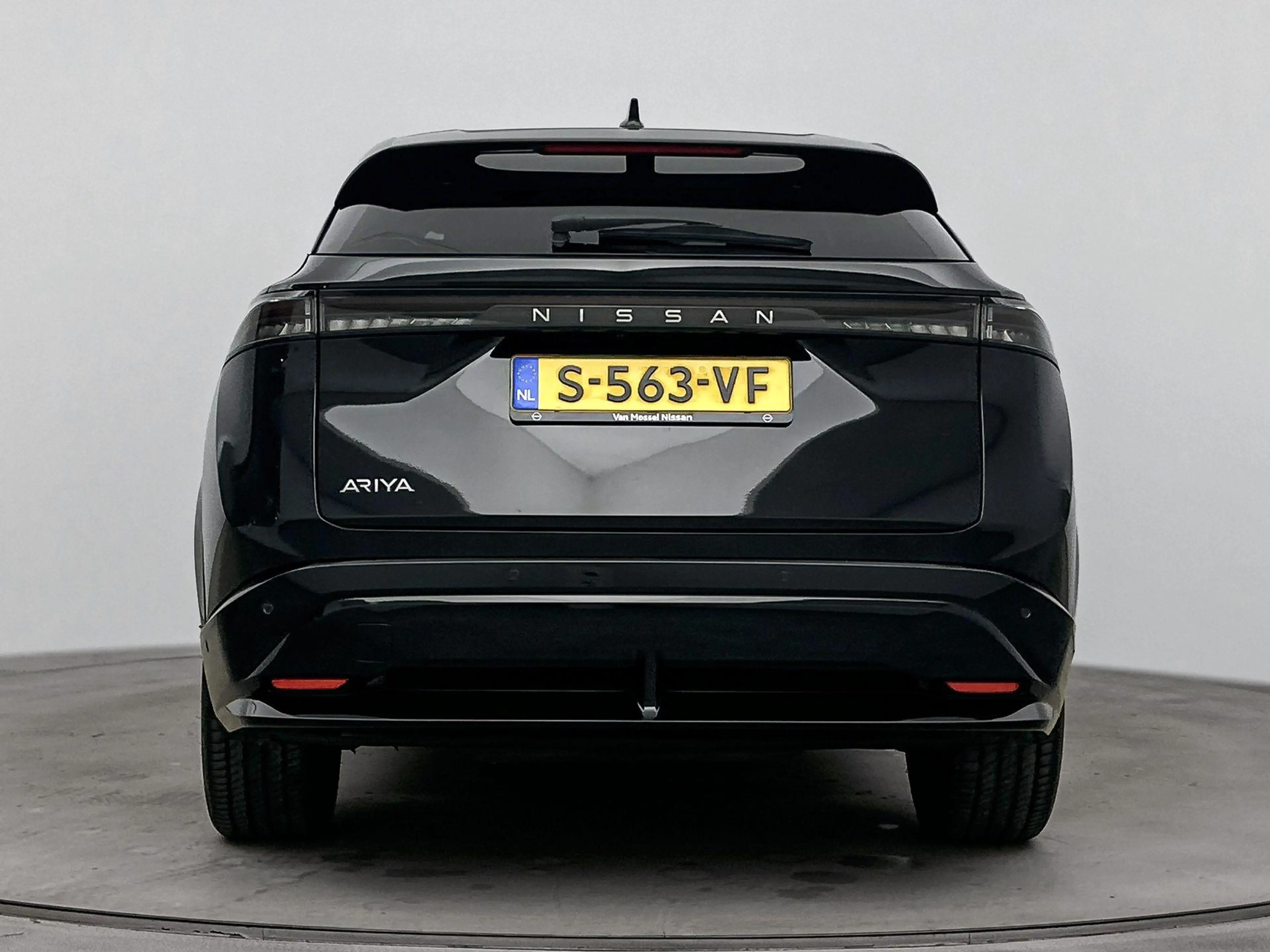 Nissan Ariya Evolve 91 kWh 242PK | Schuif-/Kanteldak | Head-Up — photo 3