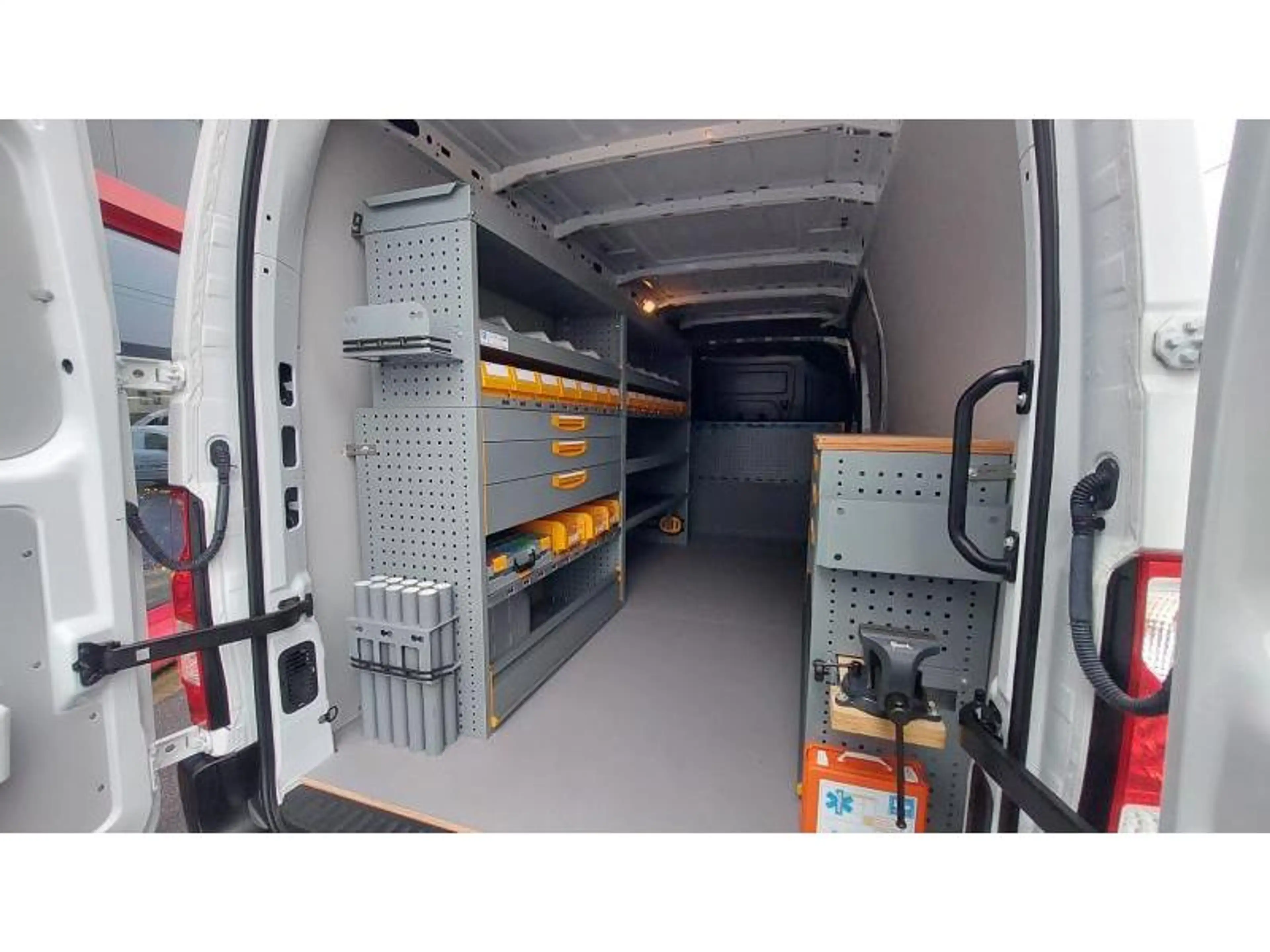 Nissan Interstar L3H2 - 150 HP - Rayonnage ! Ga — photo 13