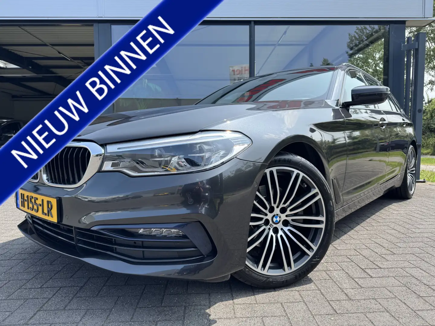 BMW 520 5-serie Touring 520i High Executive Edition Sport Gris - 1