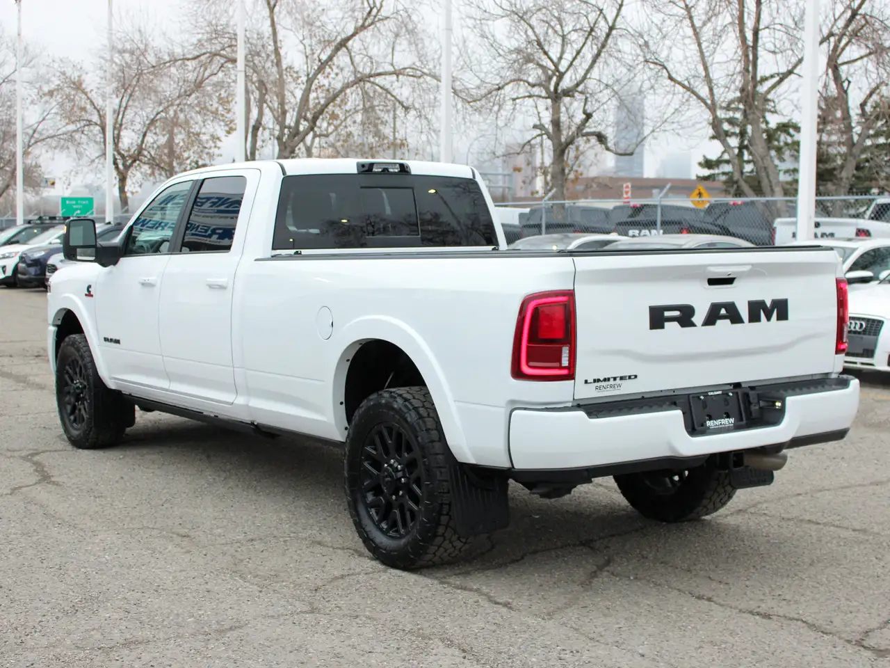 RAM 3500 снимка RAM 3500