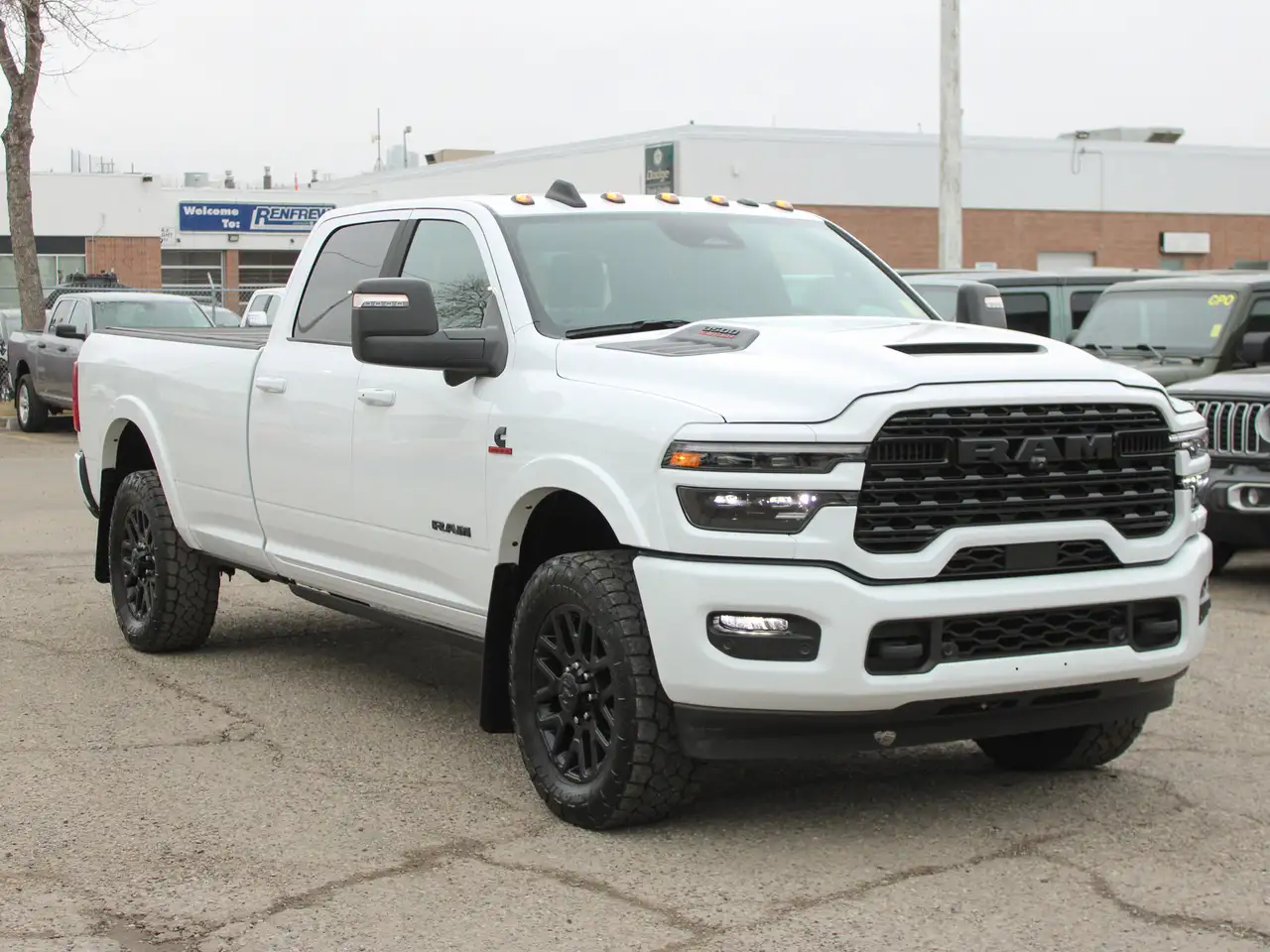 RAM 3500 снимка RAM 3500