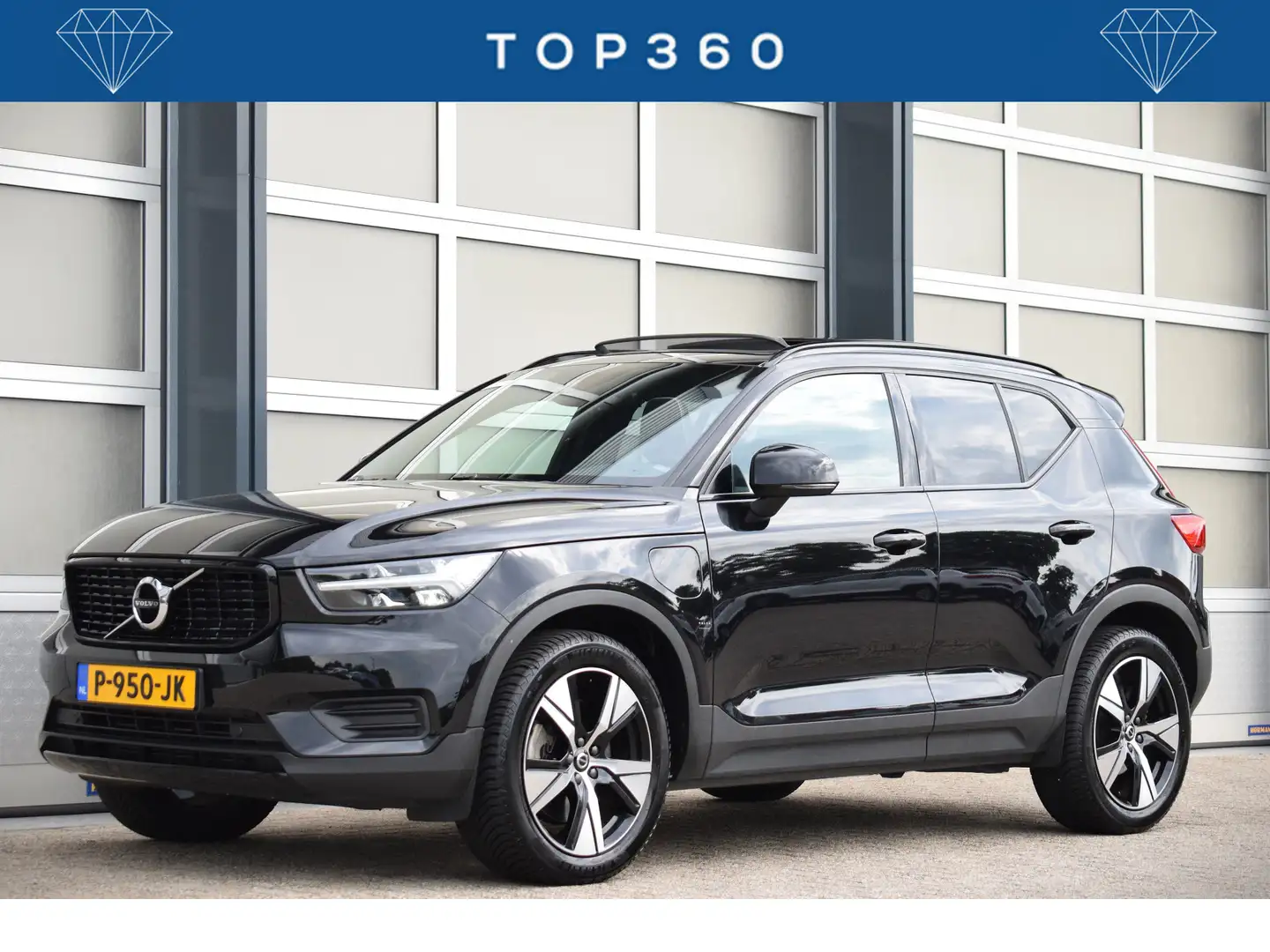Volvo XC40 1.5 T5 Recharge R-Design Panodak | Trekhaak | Orig Zwart - 1