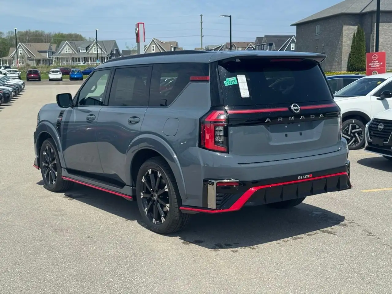 Nissan Armada снимка Nissan Armada