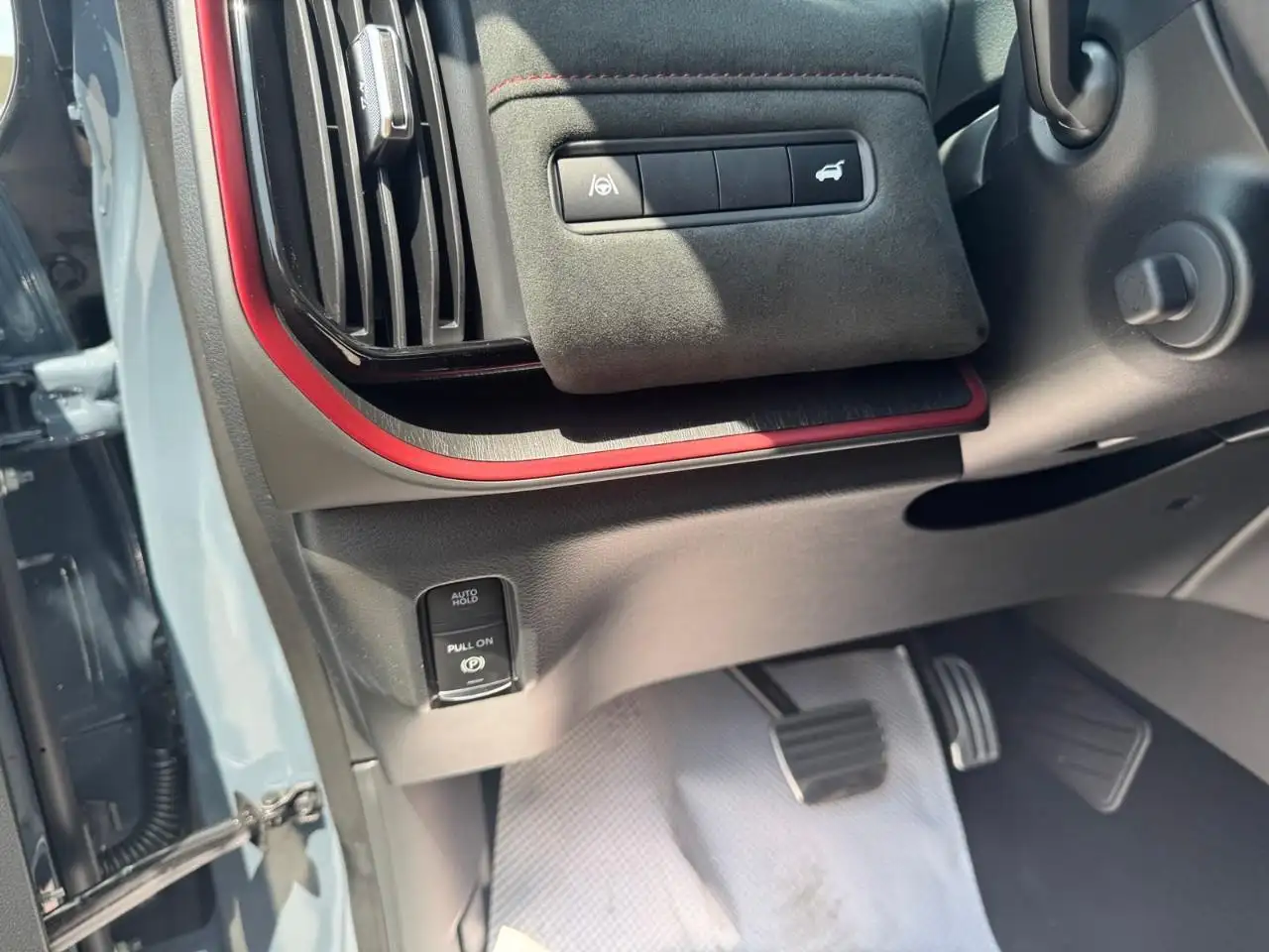 Nissan Armada снимка Nissan Armada