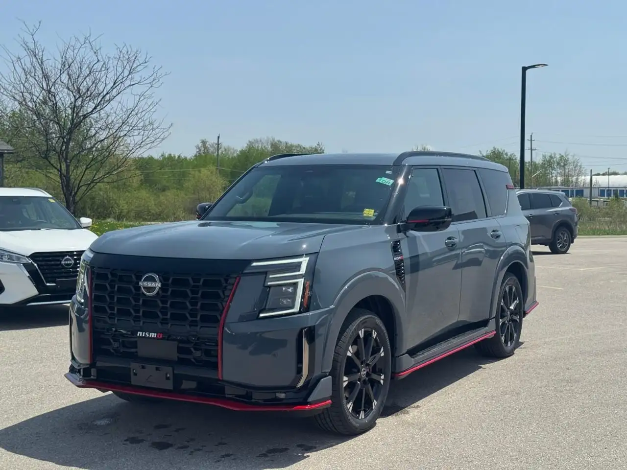 Nissan Armada снимка Nissan Armada