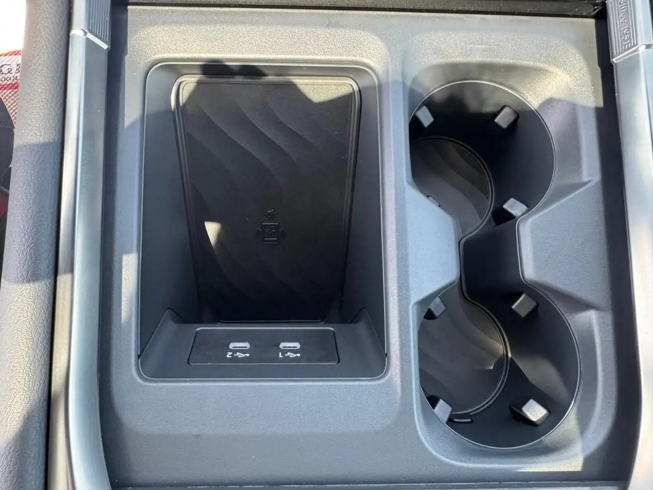 Nissan Armada снимка Nissan Armada