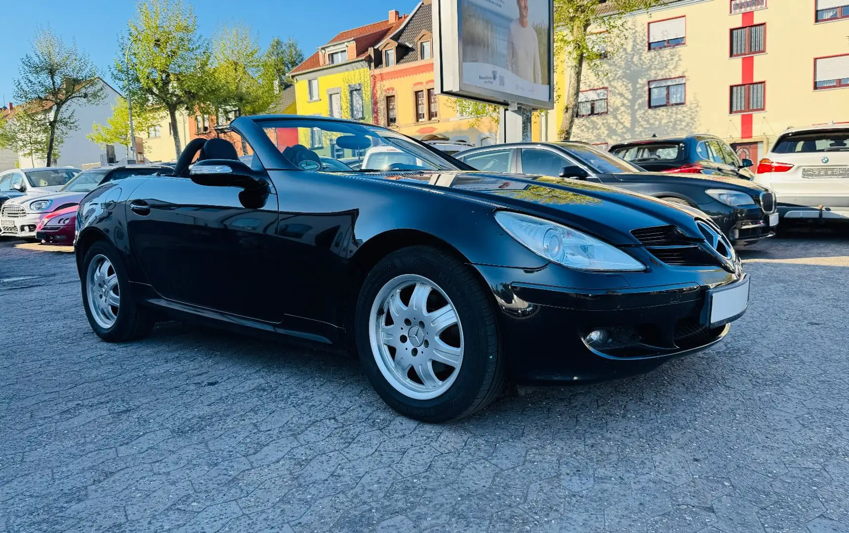 Mercedes-Benz SLK 200 Kompressor Navi Leder Tempomat SHZG Schwarz - 1