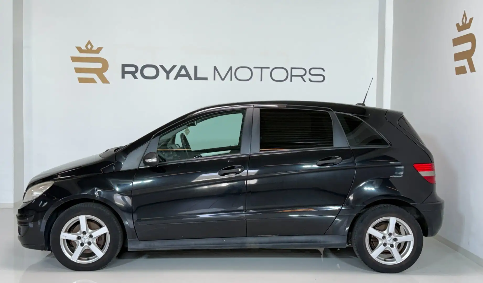Mercedes-Benz B 180 CDI Schwarz - 2