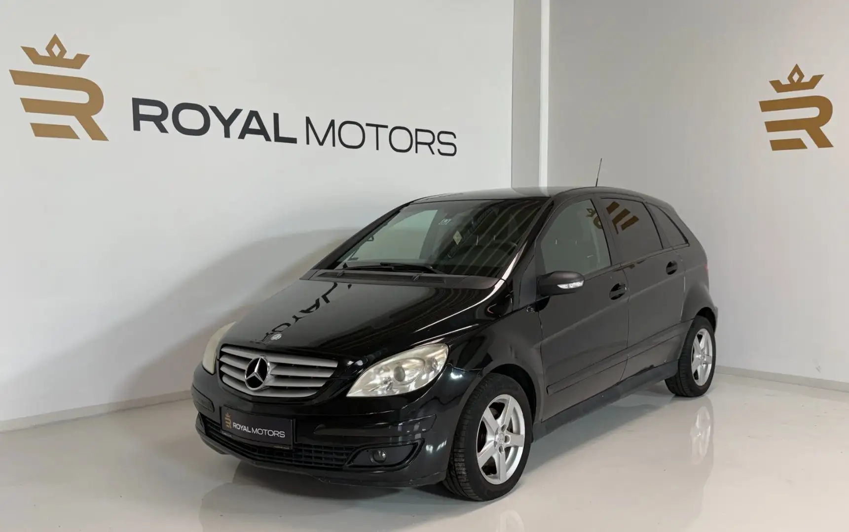 Mercedes-Benz B 180 CDI Schwarz - 1