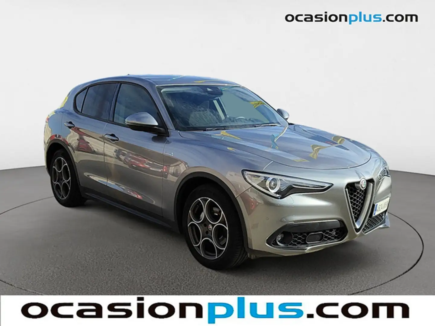 Alfa Romeo Stelvio 2.2 Super RWD Aut. 150 Gris - 2