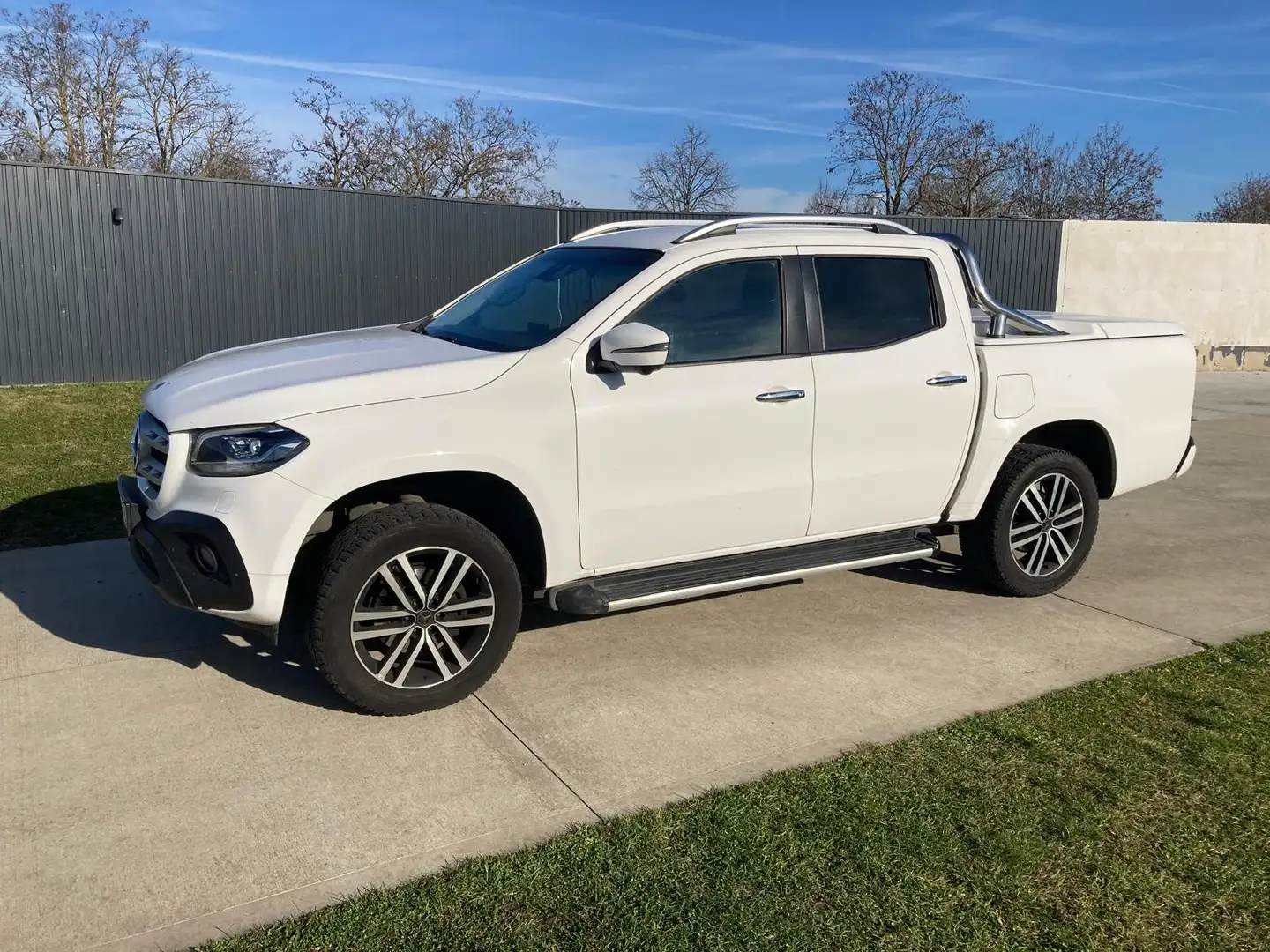 Mercedes-Benz X 250 Weiß - 1